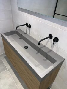 f1838634-bae8-4be3-9954-8cf44f1575c8